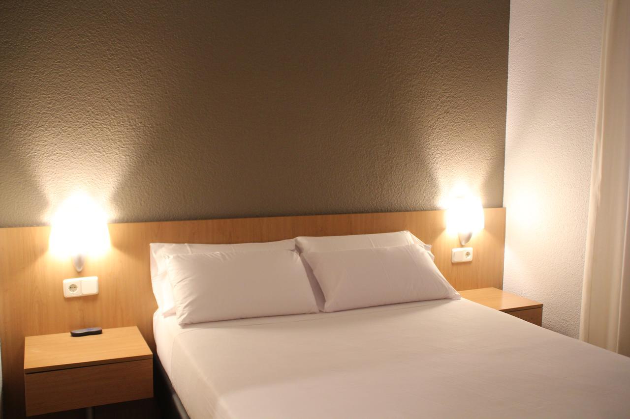 Hostal Abodi Pamplona Kültér fotó